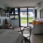 Hermosa Vista Frente Al Mar