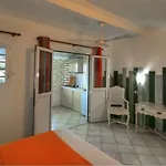 Hotel Caravelle