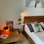 Nid Tropical Pour Deux