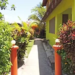 Sunrise Club Hotel