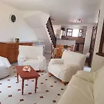 La Villa Les Crotons 1 Et 2