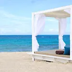 Zoetry Curacao
