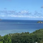 Top Hill Hostel- Martinique- Auberge Dortoir