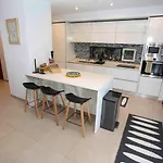 Beautiful 3 Bed-Roms Sea View Villa At Indigo Bay