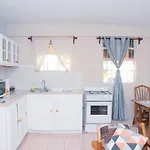 Buttercup Cottage Apartments