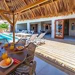 Villa Vista Valentin