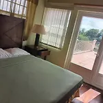 Aanola Villas 6B Tranquil Privy Boudoir