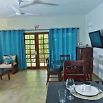 Beach House Condos, Negril