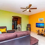 J&R Sunshine Retreat