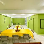 La Flamboyant Hotel