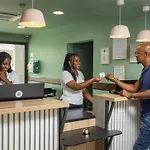 B&B Hotel Fort-De-France
