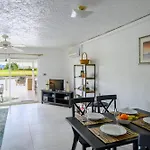 True North Villa - Waterfront On Jolly Harbour
