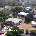 Royal Palms Estate