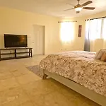 Royal Palms Estate