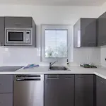 Palm Crest