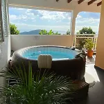 Villa Nkj\'S