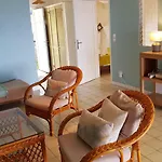 Maison Bleu Corail