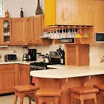 Zenbreak Graceville Beachhouse