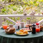 Cabier Ocean Lodge