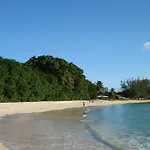 Best E Villas Prospect St James