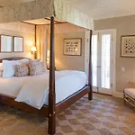 Eleven Bahama House