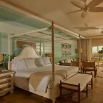 Cayo Levantado Resort (Adults Only)