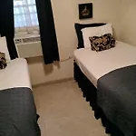 Casa de Tortuga Guesthouse