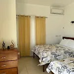 Eldorado Guesthouse & Car Rental