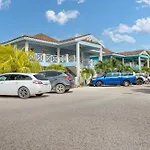 Marina View Apartments
