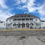 Beach Studio 9