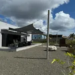 Villa B22
