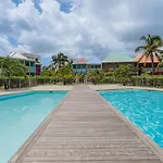 Sandy Beach Apartment, 2 Bdr Right On The Beach!