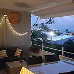 Turquoise Caraibes Agreable Logement Avec Grande Terrasse