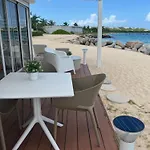 Sweet Home Sxm Baie Nettle Pieds Dans L\'Eau
