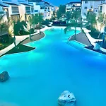 Estrella Dominicus By Advantage Club