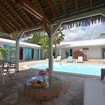 Tiko Lodge Sxm
