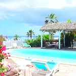 Tiko Lodge Sxm