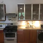 Comfortable Apartment In Caribbean Paradise