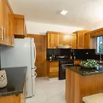Crown Ll-Guest Friendly-3 Bedrooms-Pool-Close To Everything!