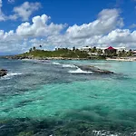 Studio Bord De Mer Avec Piscine - Le Manganao, Saint-Francois