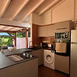 Bungalow Corossol Avec Piscine