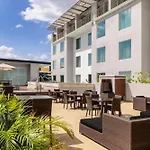 Courtyard By Marriott Kingston, Jamaica