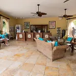 Oyster Bay Beach Resort