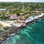 Ocean Cliff Hotel Negril Limited - Adults Only