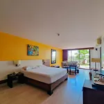 Hommage Hotel & Residences