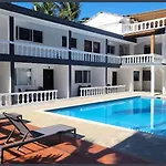Hummingbird Cabarete