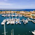Harbour Village Beach Club
