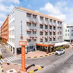 City Suites & Beach Hotel