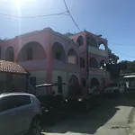 Mamacitas Guest House