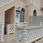 Diamond Villa